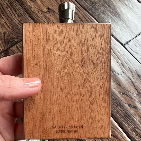 NWT Woodchuck flask - Picture 5 of 5